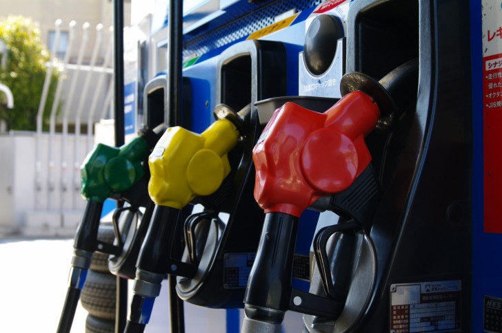 Ministro de Minas y Energ&iacute;a aclar&oacute; si se mantendr&aacute; la reducci&oacute;n en el precio de la gasolina a pesar de la guerra en Ir&aac